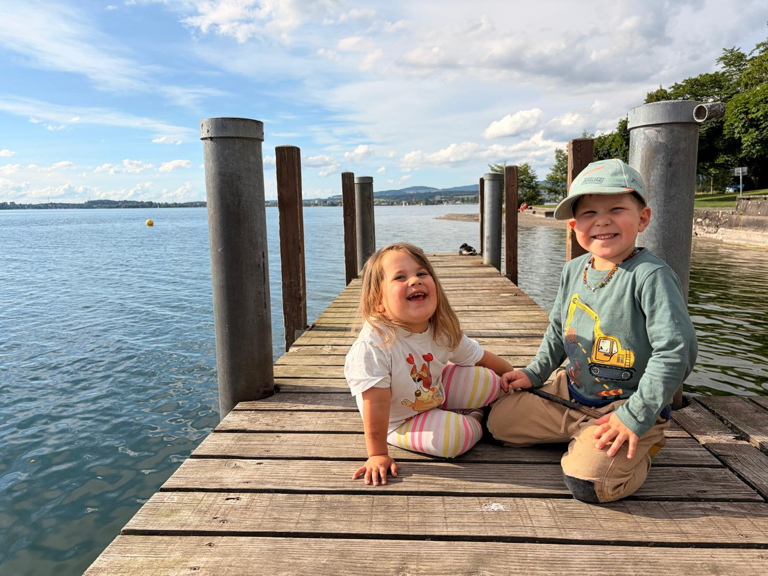 Glückliche Nova und Nilas